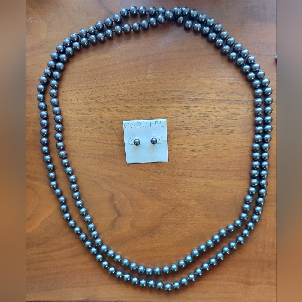 CAROLEE Cocoa Pearl necklace and earring